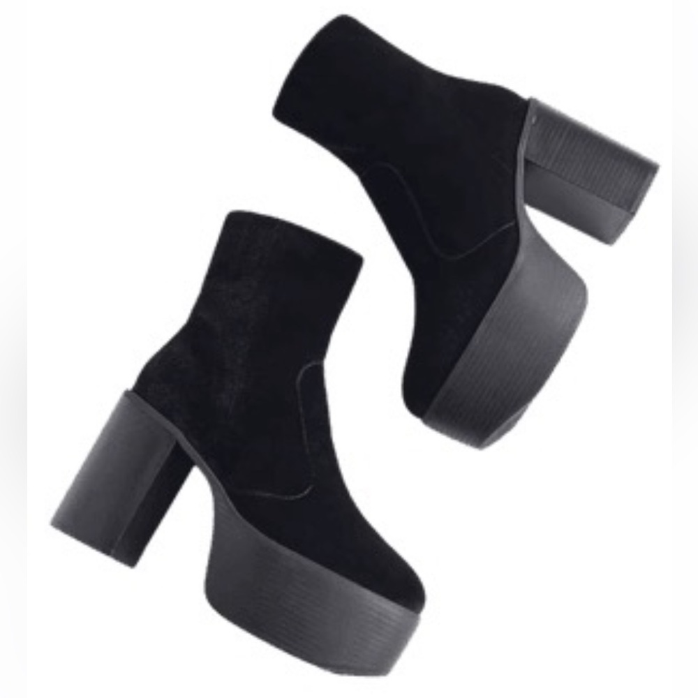 urban outfitters harper ultra platform NIB rare